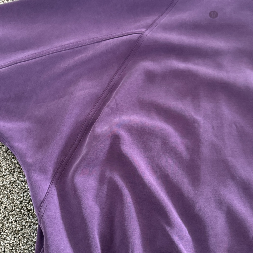 NWT Lululemon Brushed Softstreme Funnel-Neck Zip Up
Dramatic Magenta Size 6 - Picture 9 of 10